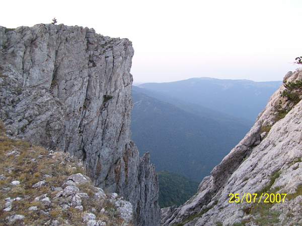 Алушта: скалы